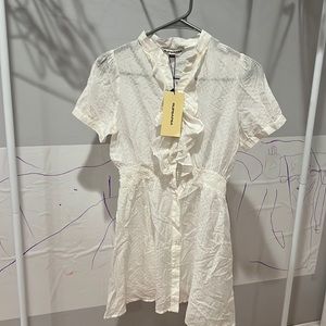 Woman’s whit dress